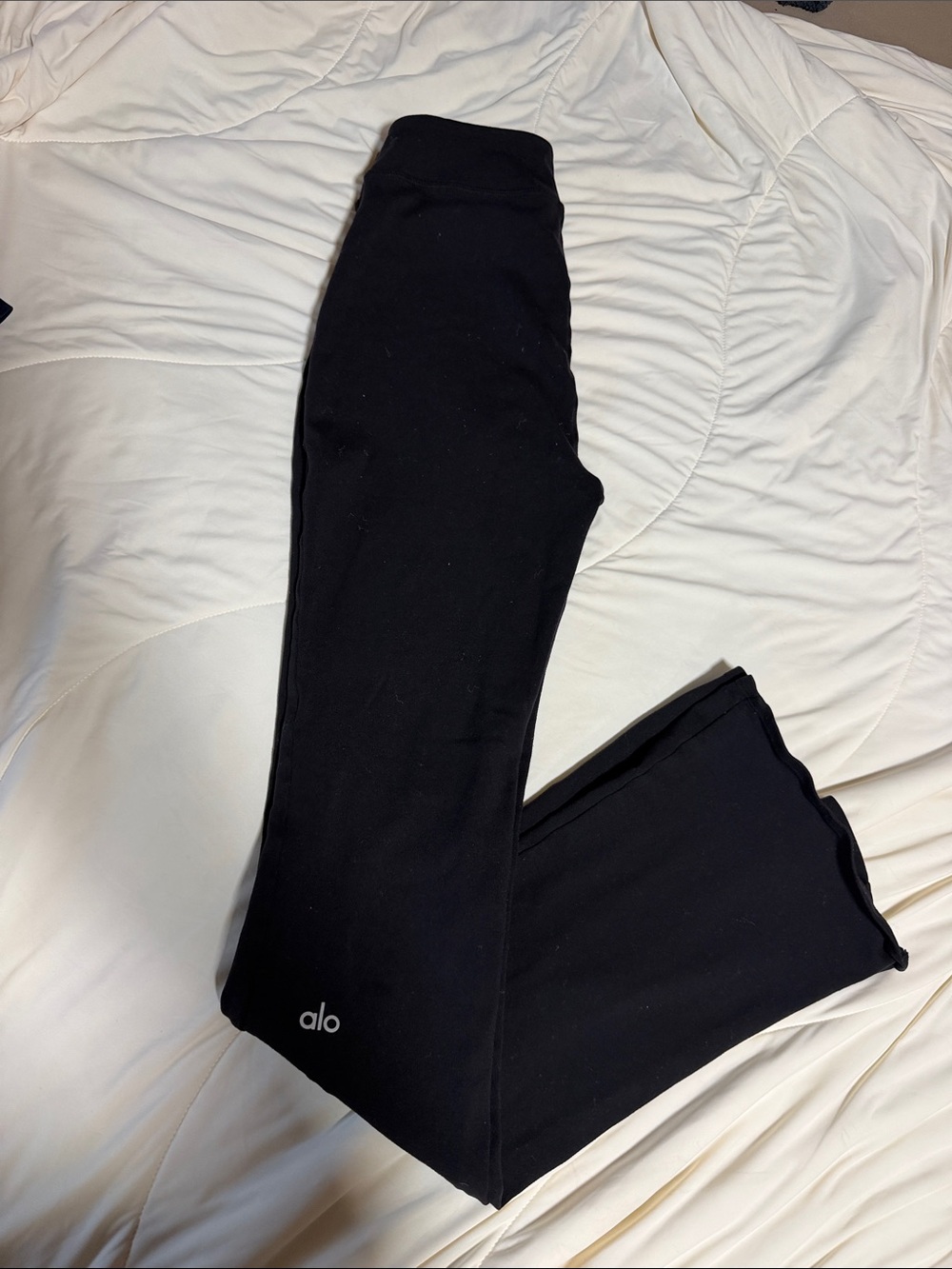 ALO Yoga black flare split legging XS